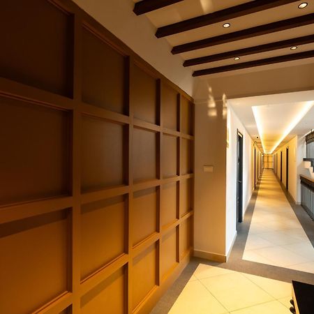 Court 11 By Dimora Hotel Kochi Exterior foto