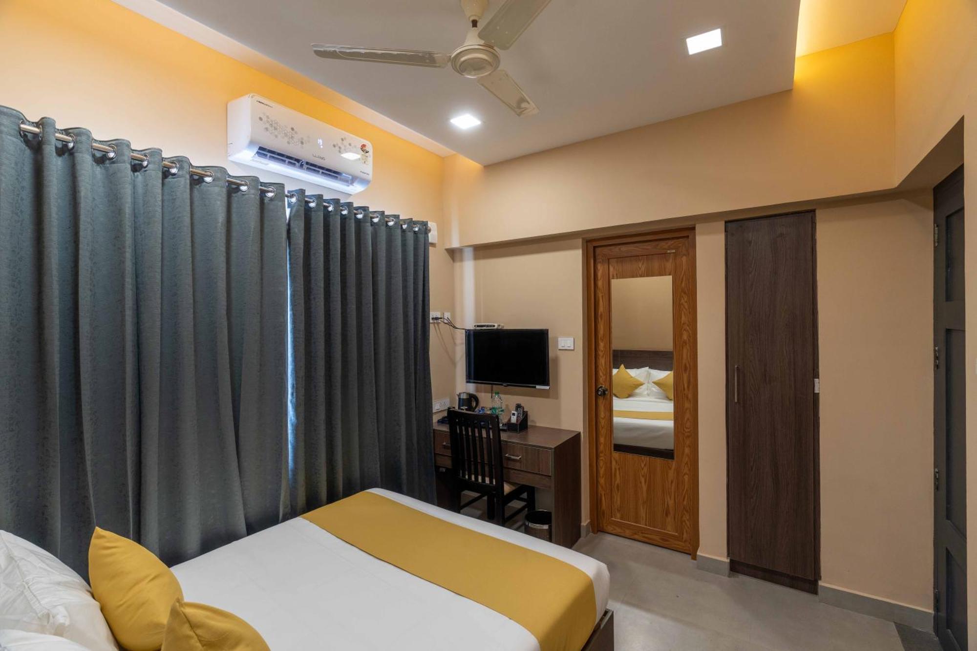 Court 11 By Dimora Hotel Kochi Exterior foto