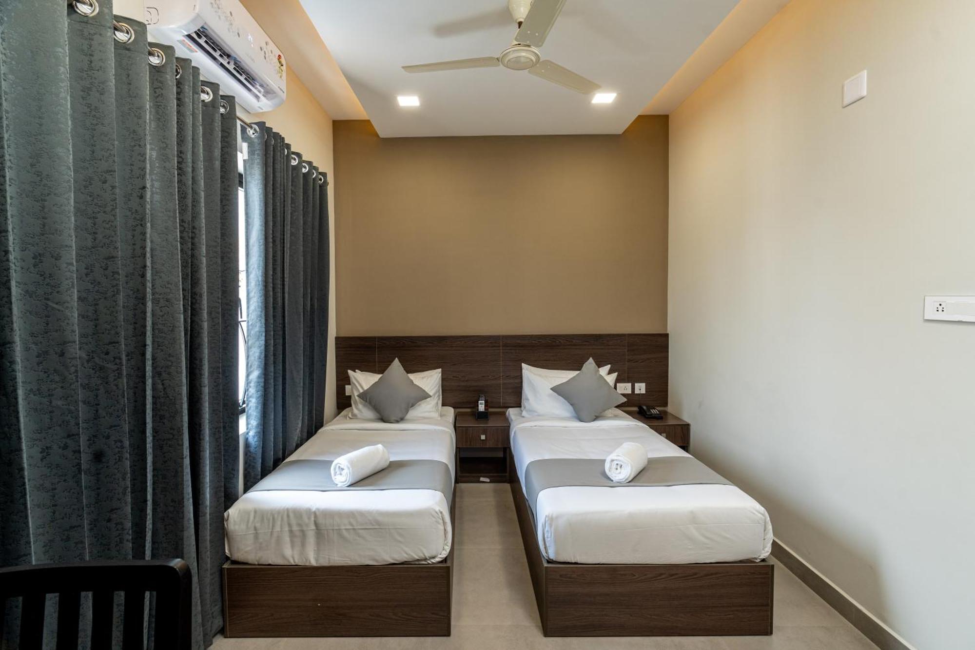 Court 11 By Dimora Hotel Kochi Exterior foto